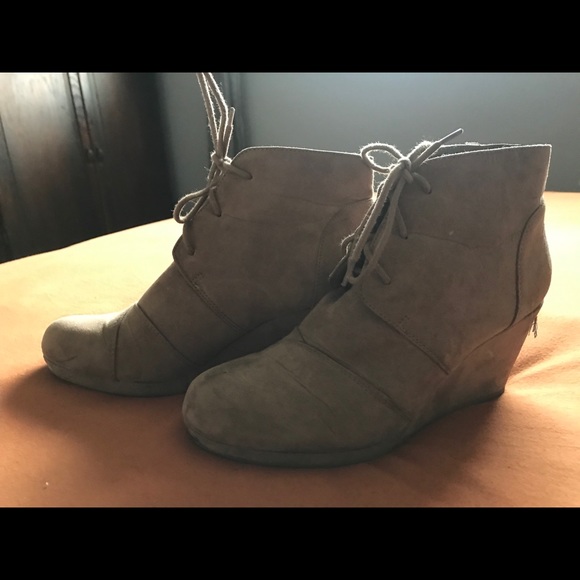 Wedges - Picture 1 of 3